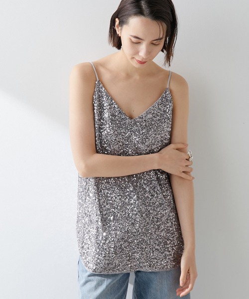 Whim Gazette（ウィムガゼット）の「スパンコールキャミ（キャミソール・レディース・シルバー・FREE）」の4枚目の写真