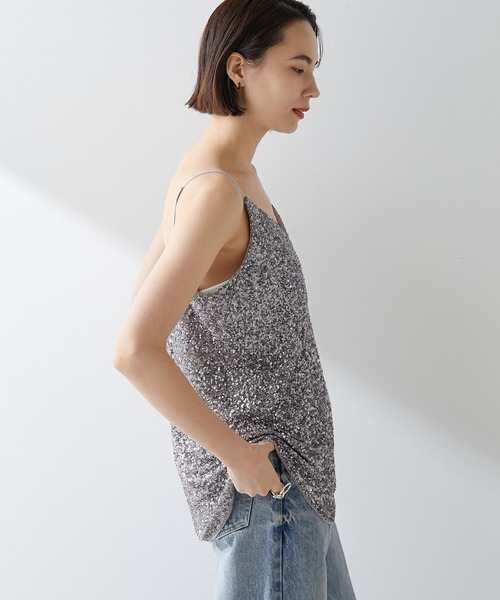 Whim Gazette（ウィムガゼット）の「スパンコールキャミ（キャミソール・レディース・シルバー・FREE）」の6枚目の写真