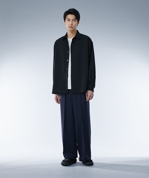 UNITED TOKYO(ユナイテッドトウキョウ)の「ハイマルチ ジャージースラックス | セットアップ着用可能(スラックス・メンズ・ネイビー/ブラック・2/1)」の15枚目の写真