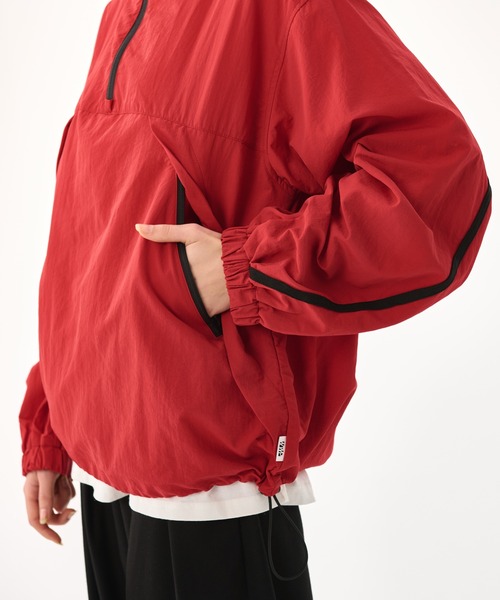 WETTEMPT(ウィテンプト)の「LINE HALF ZIP PULLOVER / ラインハーフジッププルオーバー(その他トップス・メンズ・チャコールグレー/ブラック/レッド・SMALL/MEDIUM/LARGE)」の15枚目の写真