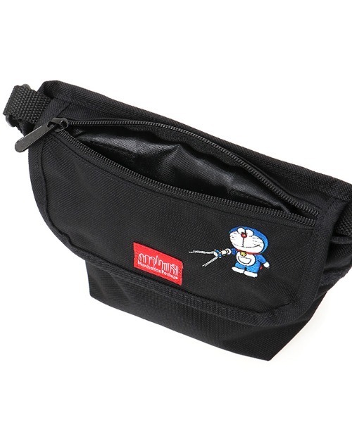 Manhattan Portage(マンハッタンポーテージ)の「Casual Messenger Bag for Kids Doraemon 2024(メッセンジャーバッグ・キッズ・ブラック・XX-SMALL)」の7枚目の写真