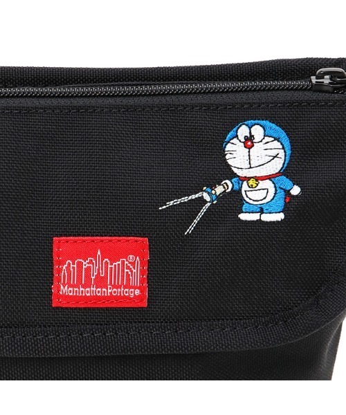 Manhattan Portage(マンハッタンポーテージ)の「Casual Messenger Bag for Kids Doraemon 2024(メッセンジャーバッグ・キッズ・ブラック・XX-SMALL)」の10枚目の写真