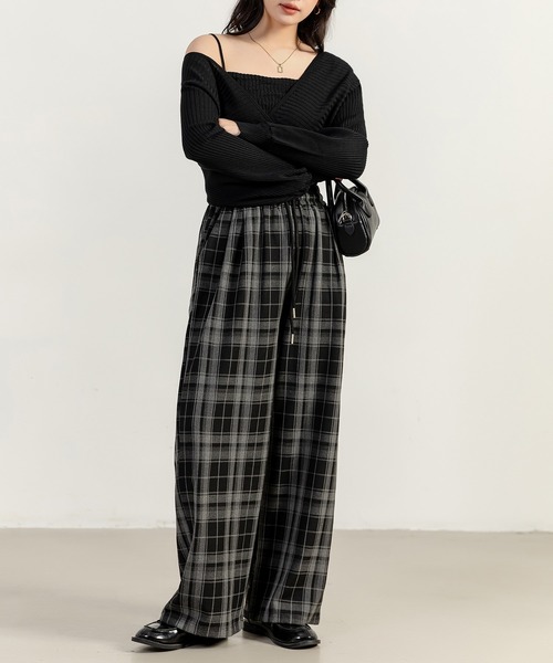 DAY CLOSET（デイ クローゼット）の「【大きいサイズ有/滑らかツイル微起毛/調節紐付き】チェック柄ストレートイージーワイドパンツ（その他パンツ・レディース・レッド/オレンジ/グレー/グレイッシュベージュ/ブラック・S/L/XL/M）」の10枚目の写真