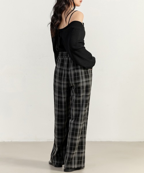 DAY CLOSET（デイ クローゼット）の「【大きいサイズ有/滑らかツイル微起毛/調節紐付き】チェック柄ストレートイージーワイドパンツ（その他パンツ・レディース・レッド/オレンジ/グレー/グレイッシュベージュ/ブラック・S/L/XL/M）」の12枚目の写真