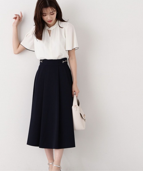 PROPORTION BODY DRESSING(プロポーションボディドレッシング)の「キーネックフレアスリーブブラウス / 1214110413(シャツ/ブラウス・レディース・ベージュ/ネイビー/ホワイト系その他・SMALL/MEDIUM)」の9枚目の写真