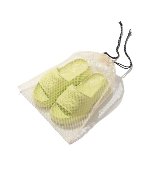 niko and...（ニコアンド）の「オリジナルニコモコスライドサンダル（サンダル・レディース・イエロー/アイボリー/ブラック・LARGE/MEDIUM）」の4枚目の写真