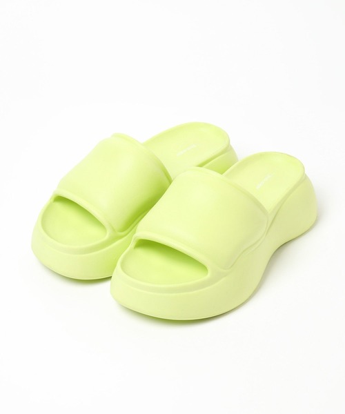 niko and...（ニコアンド）の「オリジナルニコモコスライドサンダル（サンダル・レディース・イエロー/アイボリー/ブラック・LARGE/MEDIUM）」の20枚目の写真