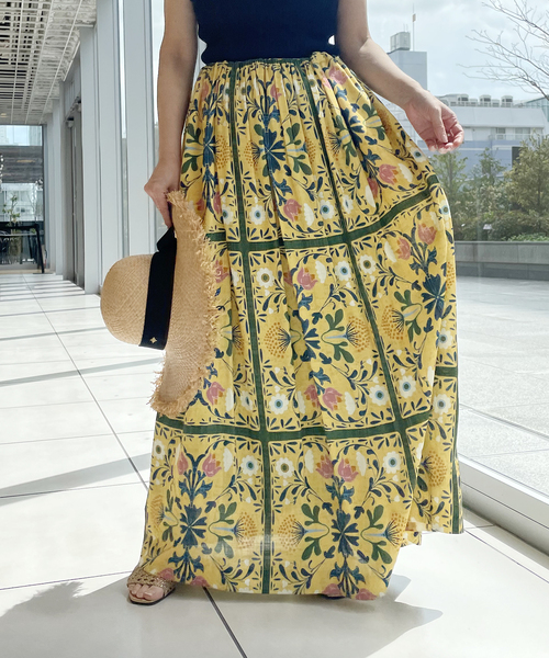 IENA LA BOUCLE（イエナラブークル）の「IENA LA BOUCLE ダマスクプリントイージースカート（スカート・レディース・イエロー・36/38）」の3枚目の写真