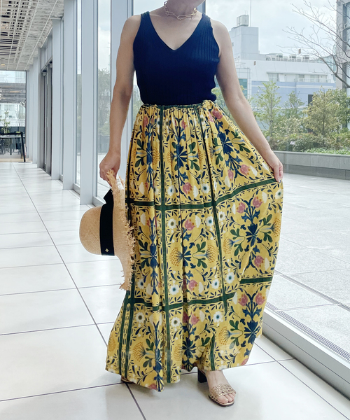 IENA LA BOUCLE（イエナラブークル）の「IENA LA BOUCLE ダマスクプリントイージースカート（スカート・レディース・イエロー・36/38）」の7枚目の写真