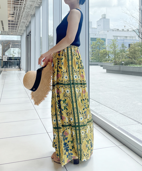 IENA LA BOUCLE（イエナラブークル）の「IENA LA BOUCLE ダマスクプリントイージースカート（スカート・レディース・イエロー・36/38）」の8枚目の写真