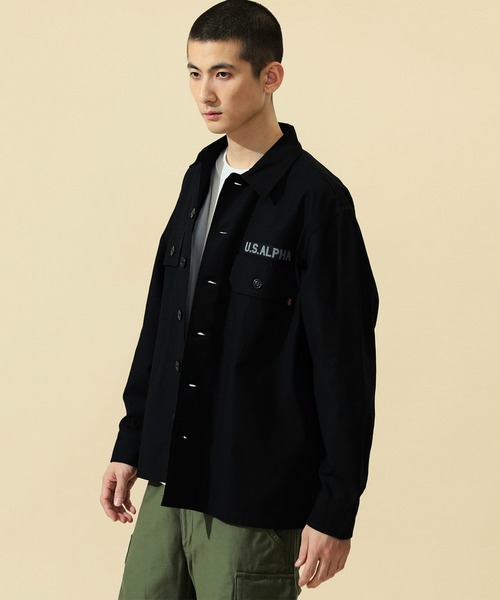 Alpha Industries（アルファインダストリーズ）の「ユーティリティシャツ/スーベニア刺繍 長袖（SOUVENIR）（シャツ/ブラウス・メンズ・ブラック/オリーブ/グレー・MEDIUM/LARGE/X-LARGE）」の14枚目の写真