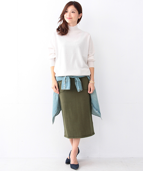 Demi-Luxe BEAMS（デミルクス ビームス）の「【BAILA1月号掲載】Demi-Luxe BEAMS / ハイネック ドロップショルダー ニット（ニット/セーター・レディース・オフホワイト/グレー・ONE SIZE）」の17枚目の写真