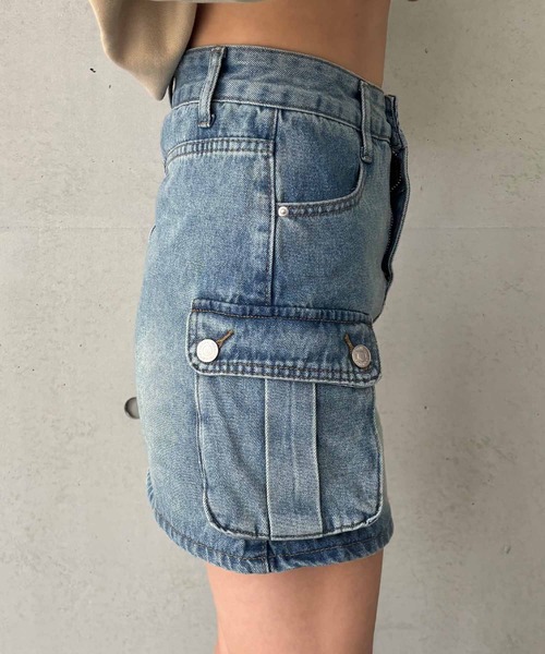ENVYM（アンビー）の「カーゴポケットデニムスカート（スカート・レディース・ブルー・SMALL/MEDIUM）」の20枚目の写真