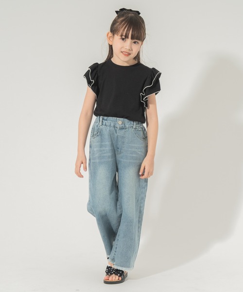 URBAN CHERRY（アーバンチェリー）の「【快適さらリブ素材】リブフリルノースリーブＴシャツ（Tシャツ/カットソー・キッズ・アイボリー/ブラック/パープル・150cm/110cm/120cm/130cm/140cm）」の5枚目の写真