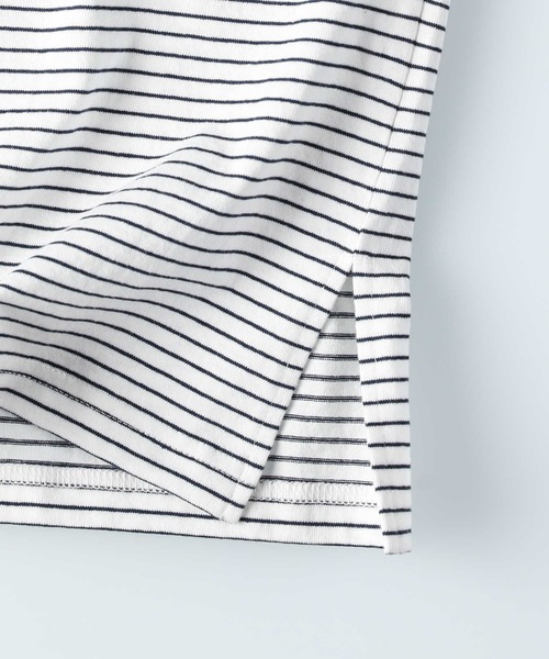 SOMETHING(サムシング)の「【SOMETHING】モックネックTシャツ(Tシャツ/カットソー・レディース・ホワイト×ネイビー・M/L)」の7枚目の写真