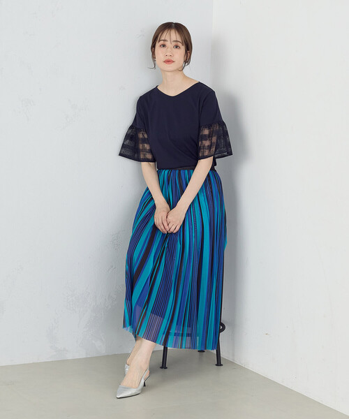 COMME CA ISM（コムサイズム）の「マルチカラーストライプ チュールプリーツスカート（スカート・レディース・ブラック系/ブルー系その他・MEDIUM/LARGE）」の4枚目の写真