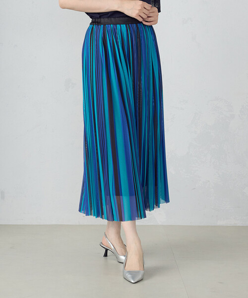 COMME CA ISM（コムサイズム）の「マルチカラーストライプ チュールプリーツスカート（スカート・レディース・ブラック系/ブルー系その他・MEDIUM/LARGE）」の7枚目の写真