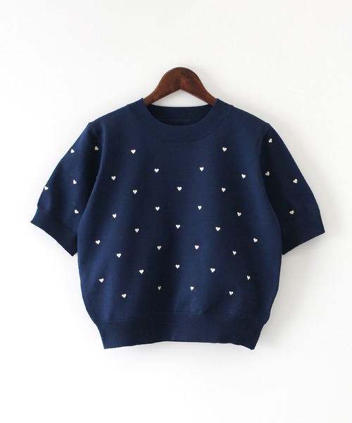 SpRay(スプレイ)の「ハート刺繍ショートスリーブニット(ニット/セーター・レディース・アイボリー/ネイビー/ライトベージュ/ブラック・FREE)」の18枚目の写真
