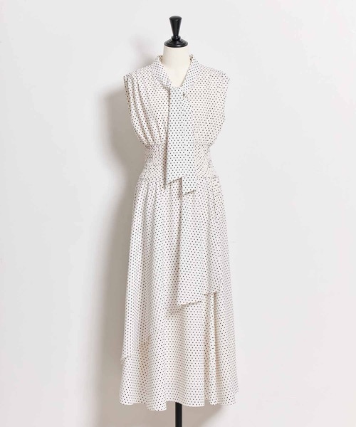 NOELA(ノエラ)の「ドットボウタイワンピース(ワンピース・レディース・ブラック/ブラウン/オフホワイト・S/M)」の16枚目の写真