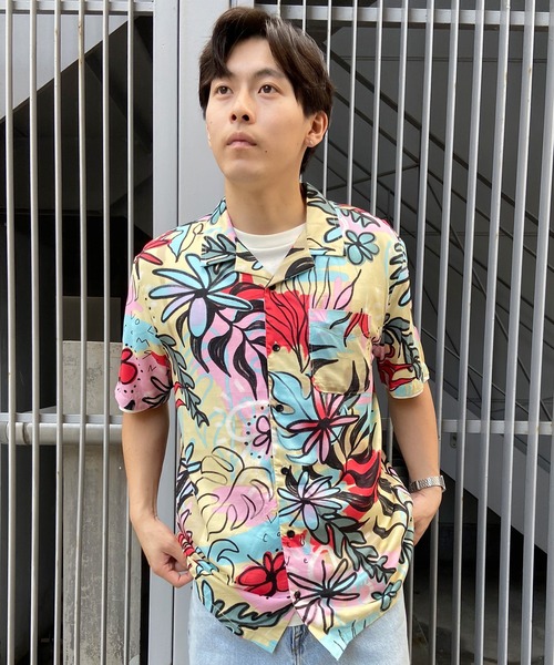 VOLCOM（ボルコム）の「VOLCOM/ボルコム 半袖シャツ 総柄 フラワー ボタニカル 陰陽マーク A0422400（シャツ/ブラウス・メンズ・ブラック/マルチ・M/L）」の12枚目の写真