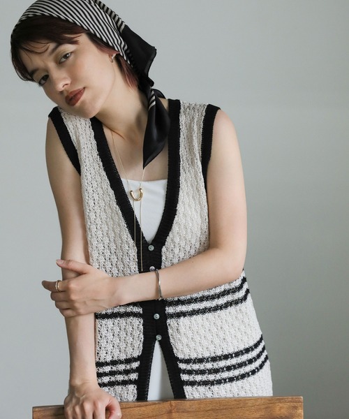 select MOCA（セレクトモカ）の「U字ループタイネックレス（ネックレス・レディース・ゴールド/シルバー・FREE）」の4枚目の写真