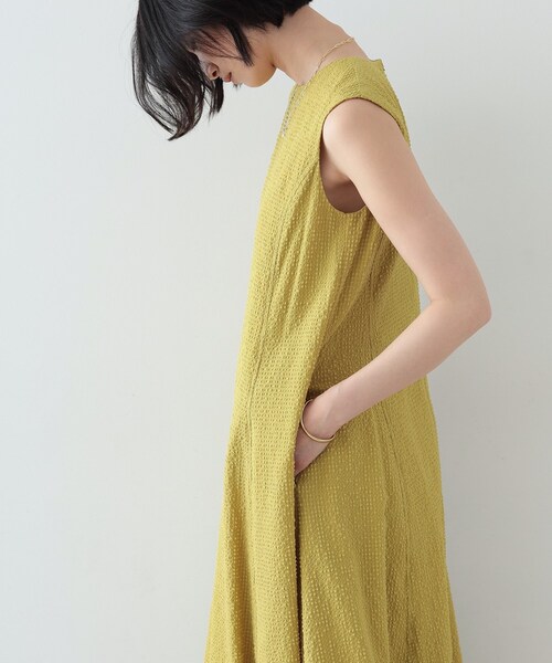 GALLEST(ギャレスト)の「◆裾バルーンサッカーワンピース(ワンピース・レディース・イエロー/ホワイト系/ブラック・34/38)」の13枚目の写真