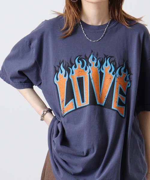 MODISH GAZE(モディシュガゼ)の「MODISH GAZE LOVEロゴプリント ピグメント加工 ビッグシルエットTシャツ 半袖(Tシャツ/カットソー・メンズ・ネイビー/スミクロ/アイボリー・F)」の3枚目の写真