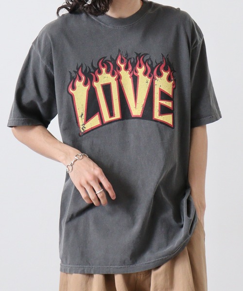 MODISH GAZE(モディシュガゼ)の「MODISH GAZE LOVEロゴプリント ピグメント加工 ビッグシルエットTシャツ 半袖(Tシャツ/カットソー・メンズ・ネイビー/スミクロ/アイボリー・F)」の10枚目の写真