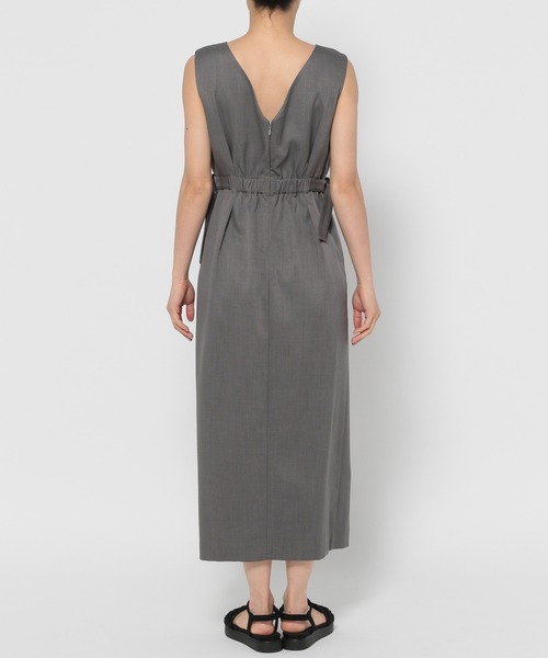 mysty woman(ミスティウーマン)の「サイドタブジャンスカ 135839(ジャンパースカート・レディース・チャコールグレー/ダークブラウン/ベージュ・FREE)」の5枚目の写真