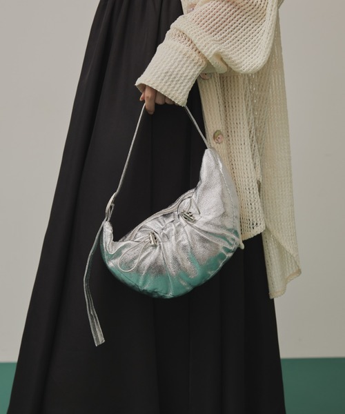 Solace（ソレイス）の「ドロストデザインハーフムーンバッグ（ハンドバッグ・レディース・ブルー/シルバー/ブラック・FREE）」の3枚目の写真