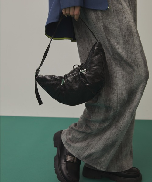 Solace（ソレイス）の「ドロストデザインハーフムーンバッグ（ハンドバッグ・レディース・ブルー/シルバー/ブラック・FREE）」の21枚目の写真