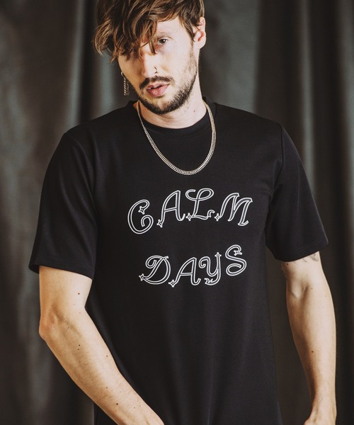 【セール】CALMDAYSプリントC/N-Tシャツ（Tシャツ/カットソー）｜NO ID.（ノーアイディ）
