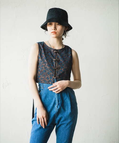 ORIENT MILLINERY（オリエント ミリナリー）の「LAY【ﾚｲ】リネンレース編みハット（ハット・レディース・ブラック/ナチュラル・FREE）」の4枚目の写真