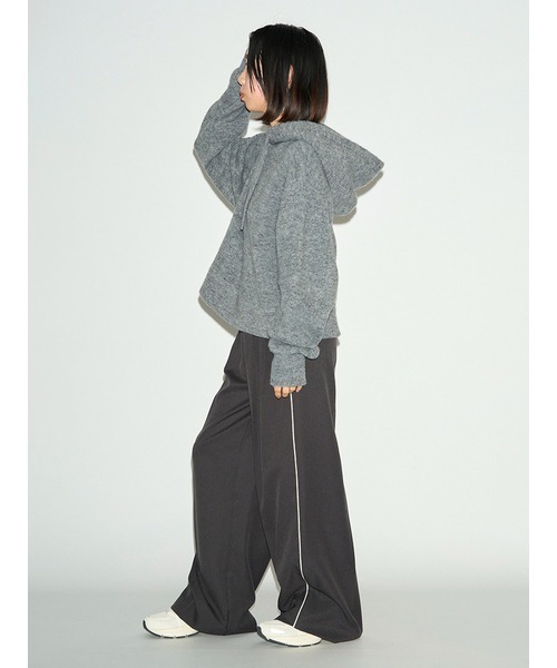 emmi（エミ）の「フーディーニットプルオーバー（ニット/セーター・レディース・オフホワイト/チャコールグレー/ピンク/ライム・FREE）」の10枚目の写真