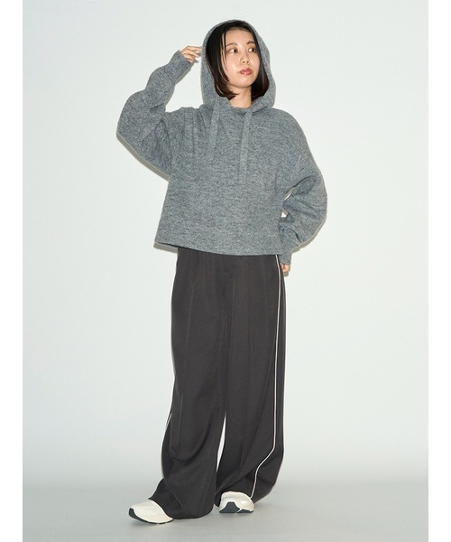 emmi（エミ）の「フーディーニットプルオーバー（ニット/セーター