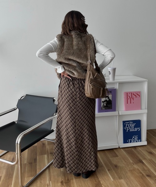 SHAGGIE（シャギー）の「チェック柄ロングスカート（スカート・レディース・ブラウン/ネイビー/ブラック・FREE）」の8枚目の写真