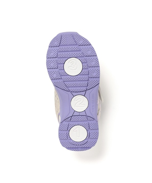 IFME（イフミー）の「KIDS｜IFME joob 細ベルトハート柄スニーカー（スニーカー・キッズ・ブラック/ベージュ・20.0cm/19.0cm/18.0cm/17.0cm/17.5cm/16.5cm/16.0cm/15.0cm/19.5cm/20.5cm/15.5cm/18.5cm/21.0cm）」の10枚目の写真