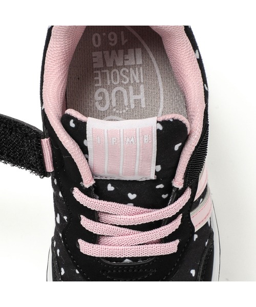 IFME（イフミー）の「KIDS｜IFME joob 細ベルトハート柄スニーカー（スニーカー・キッズ・ブラック/ベージュ・20.0cm/19.0cm/18.0cm/17.0cm/17.5cm/16.5cm/16.0cm/15.0cm/19.5cm/20.5cm/15.5cm/18.5cm/21.0cm）」の16枚目の写真