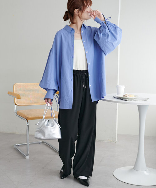 DISCOAT（ディスコート）の「ブロード袖口リボンシャツ（シャツ/ブラウス・レディース・オフホワイト/ブルー/ネイビー・FREE）」の9枚目の写真