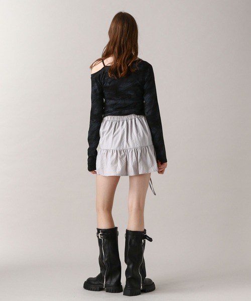 FOREVER 21(フォーエバー トゥエンティーワン)の「【2024FW】コンパクトトップス(Tシャツ/カットソー・レディース・ベージュ/ブラック/グレー・MEDIUM/SMALL)」の6枚目の写真