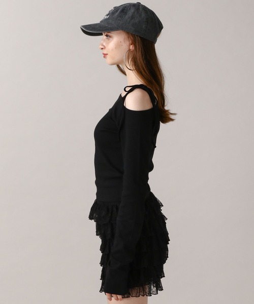 FOREVER 21(フォーエバー トゥエンティーワン)の「【2024FW】コンパクトトップス(Tシャツ/カットソー・レディース・ベージュ/ブラック/グレー・MEDIUM/SMALL)」の16枚目の写真