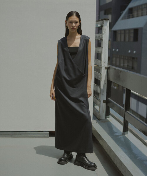 NOBLE　　ELENI/エルニ シャドーストライプストレートワンピース Noble（ノーブル）の「ELENI/エルニ シャドーストライプ