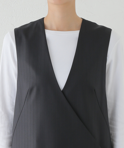 NOBLE　　ELENI/エルニ シャドーストライプストレートワンピース Noble（ノーブル）の「ELENI/エルニ シャドーストライプ
