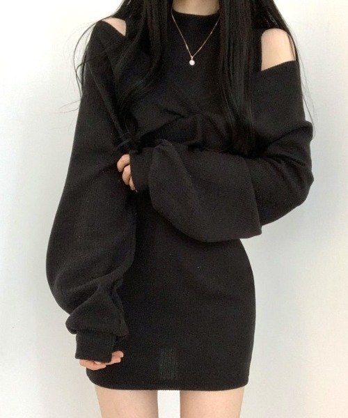 REMUR(レミュール)の「ハイネックノースリーブワンピース+オフショルダーショートニット(ワンピース・レディース・ブラック/ベージュ・FREE/L)」の3枚目の写真