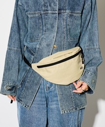 【 MEI / メイ 】 ミニ ボディバッグ ナイロン ウエストポーチ ショルダー STD MOON SHOULDER