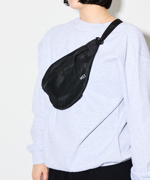 MEI(メイ)の「【 MEI / メイ 】 ミニ ボディバッグ ナイロン ウエストポーチ ショルダー STD MOON SHOULDER(ショルダーバッグ・レディース・ブラウン/オリーブドラブ/ベージュ/ネイビー/ワイン/サックスブルー/ブラック/オフホワイト/ダークグリーン/グレー・FREE)」の15枚目の写真