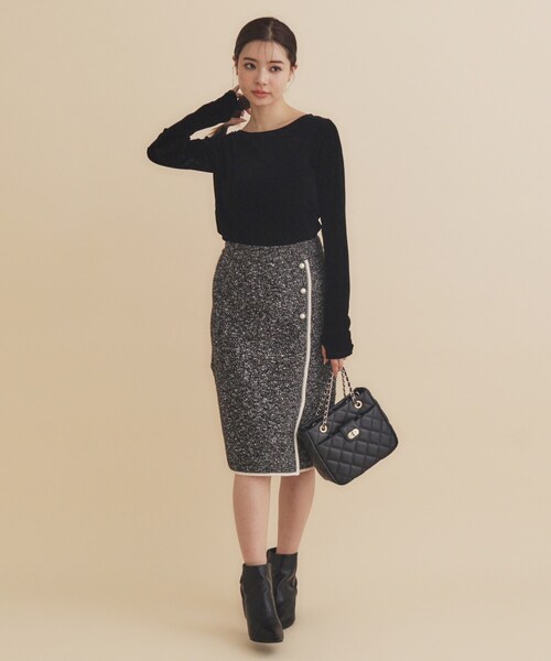 index（インデックス）の「シアーベロアシャーリングトップス【洗濯機洗い可】（Tシャツ/カットソー・レディース・ブラック/チャコールグレー/オフホワイト・00）」の13枚目の写真