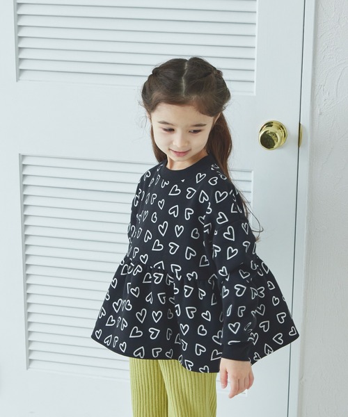 pairmanon(ペアマノン)の「裏起毛 ペプラム プルオーバー(スウェット・キッズ・グリーン系その他/ブラック系その他/ブルー/ピンク/ホワイト系その他/ブラック/パープル・90/100/110/120/130/140/150)」の4枚目の写真