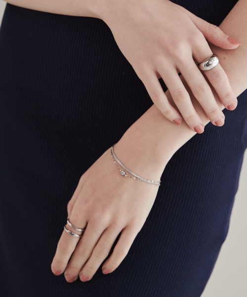 ciite' surgical stainless（シーテサージカルステンレス）の「【 金属アレルギー対応 】 2連ビジューチェーンブレスレット サージカルステンレス（ブレスレット・レディース・シルバー/ゴールド・FREE）」の2枚目の写真