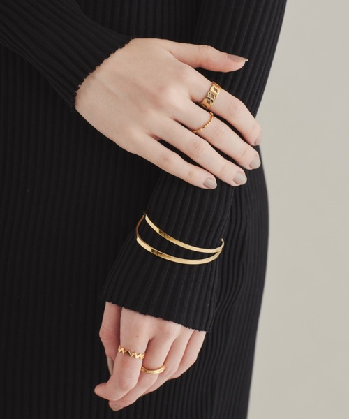 ciite' surgical stainless（シーテサージカルステンレス）の「【 金属アレルギー対応 】 2ラインバングル / ブレスレット サージカルステンレス（バングル/リストバンド・レディース・ゴールド/シルバー・FREE）」の10枚目の写真